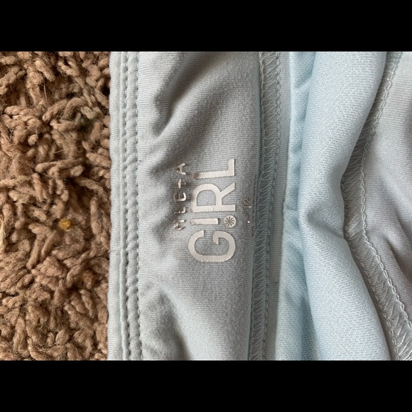 SUPER CUTE ATHLETA SHORTS size L girls- blue - Picture 3 of 4